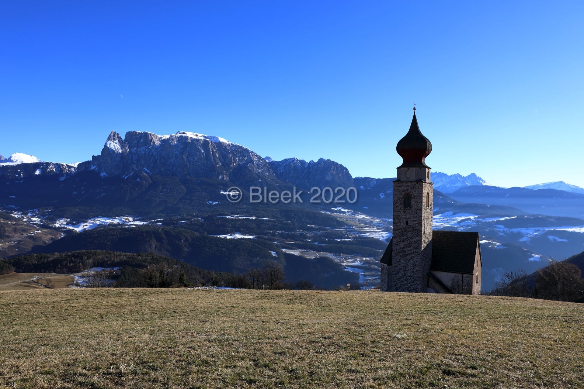 7Y1A1246n1920_wm_2020